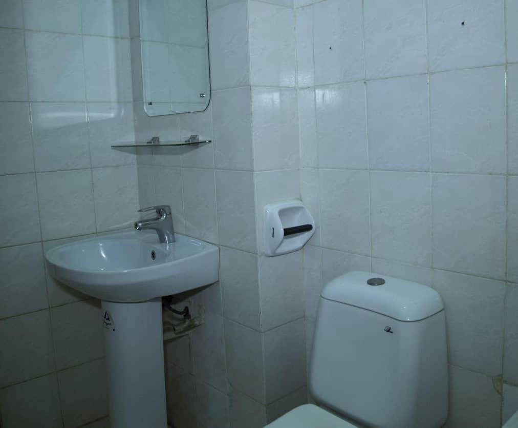 Dumeros Abuja Luaran gambar